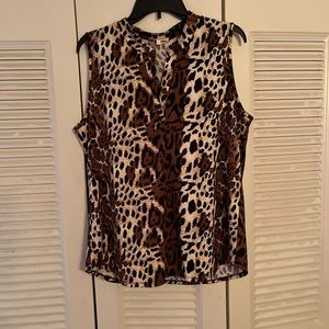 Claudia Richard Leopards top XL